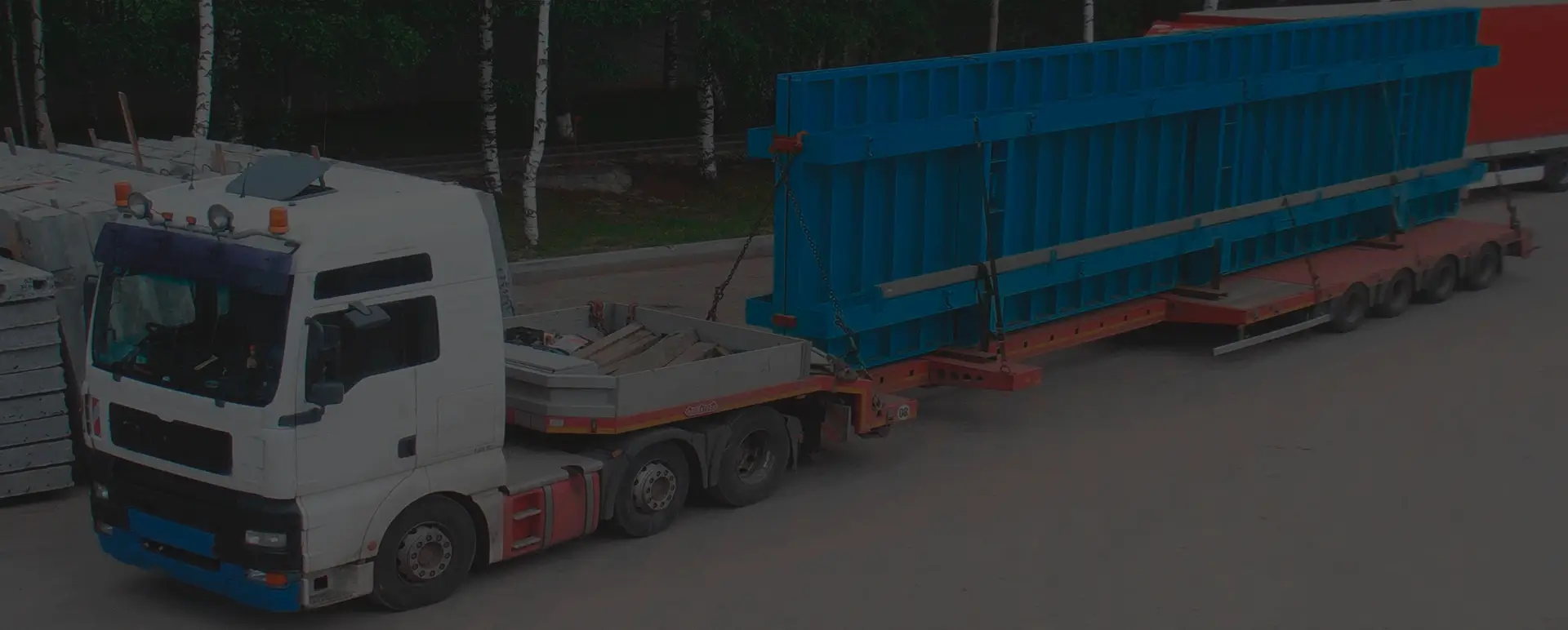 Выгодная доставка грузовым тралом по пути следования основного груза в станице Нововеличковская (Южный округ - Краснодарский край)